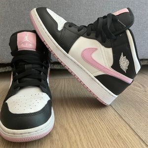 Nike Air Jordan High Top Dunks Pink/Black/White Girls size US 5.5